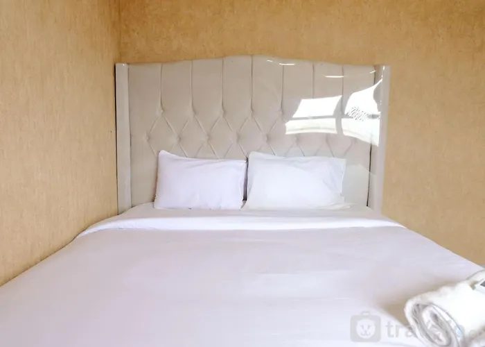 Spacious Designed 2Br Apartment At Mekarwangi Square Cibaduyut By Travelio