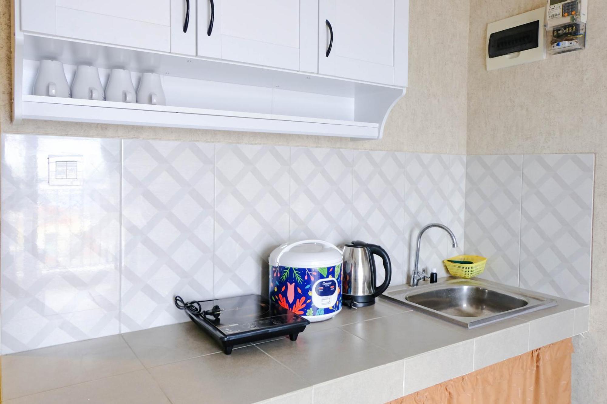 Spacious Designed 2br At Mekarwangi Square Cibaduyut By Travelio * Bandung
